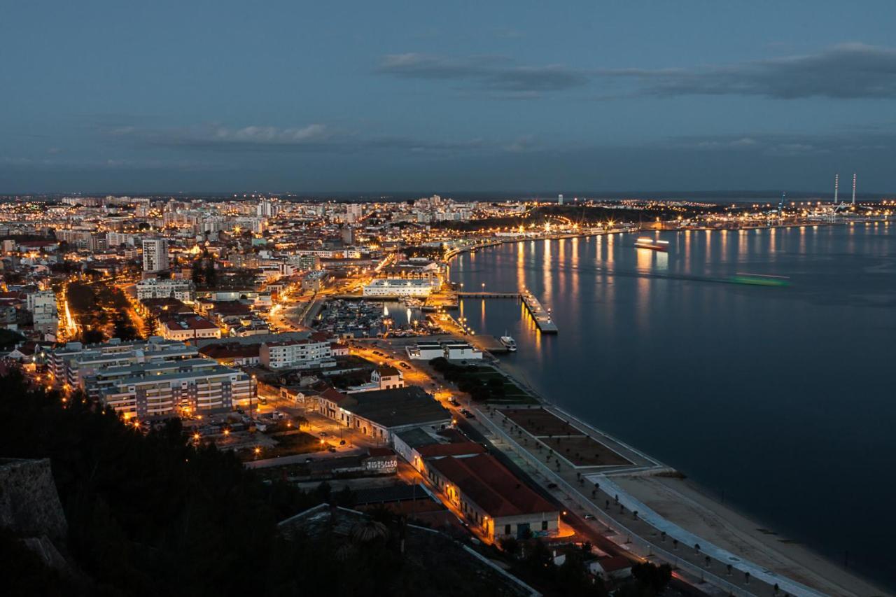 Apartamento Da Estacao Сетубал Экстерьер фото